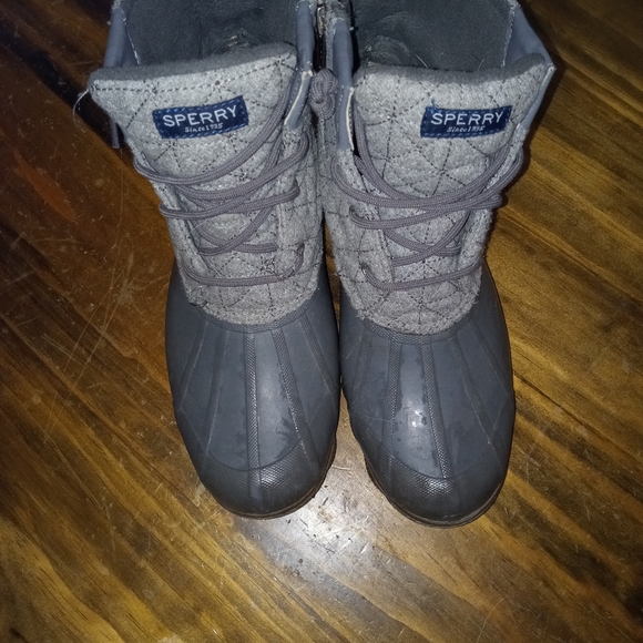 Sperry Boots - Picture 4 of 4